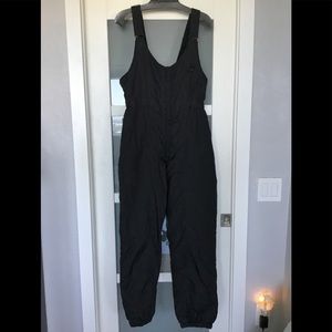 New, with tags, ladies Pacific Trail ski bib